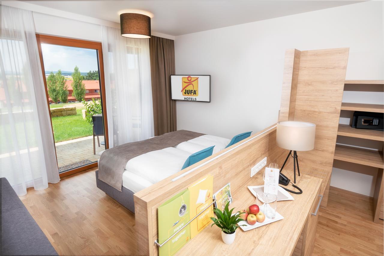 Jufa Hotel Neutal Exteriör bild