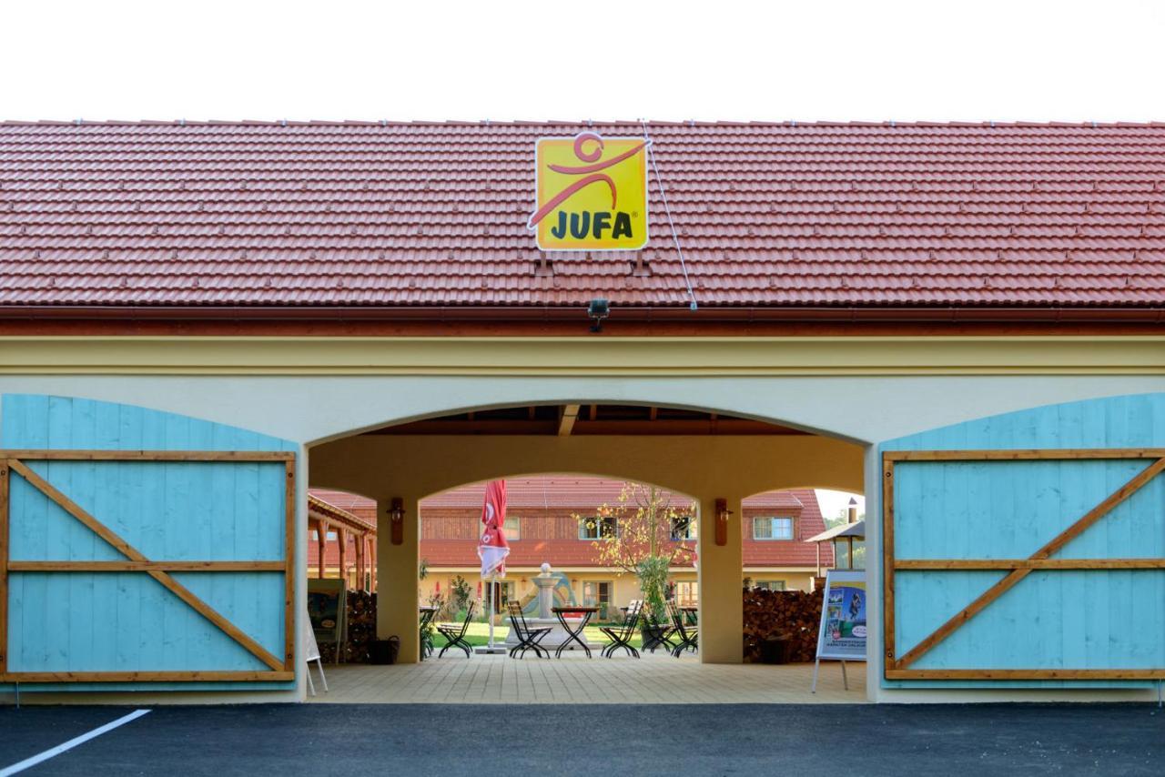 Jufa Hotel Neutal Exteriör bild